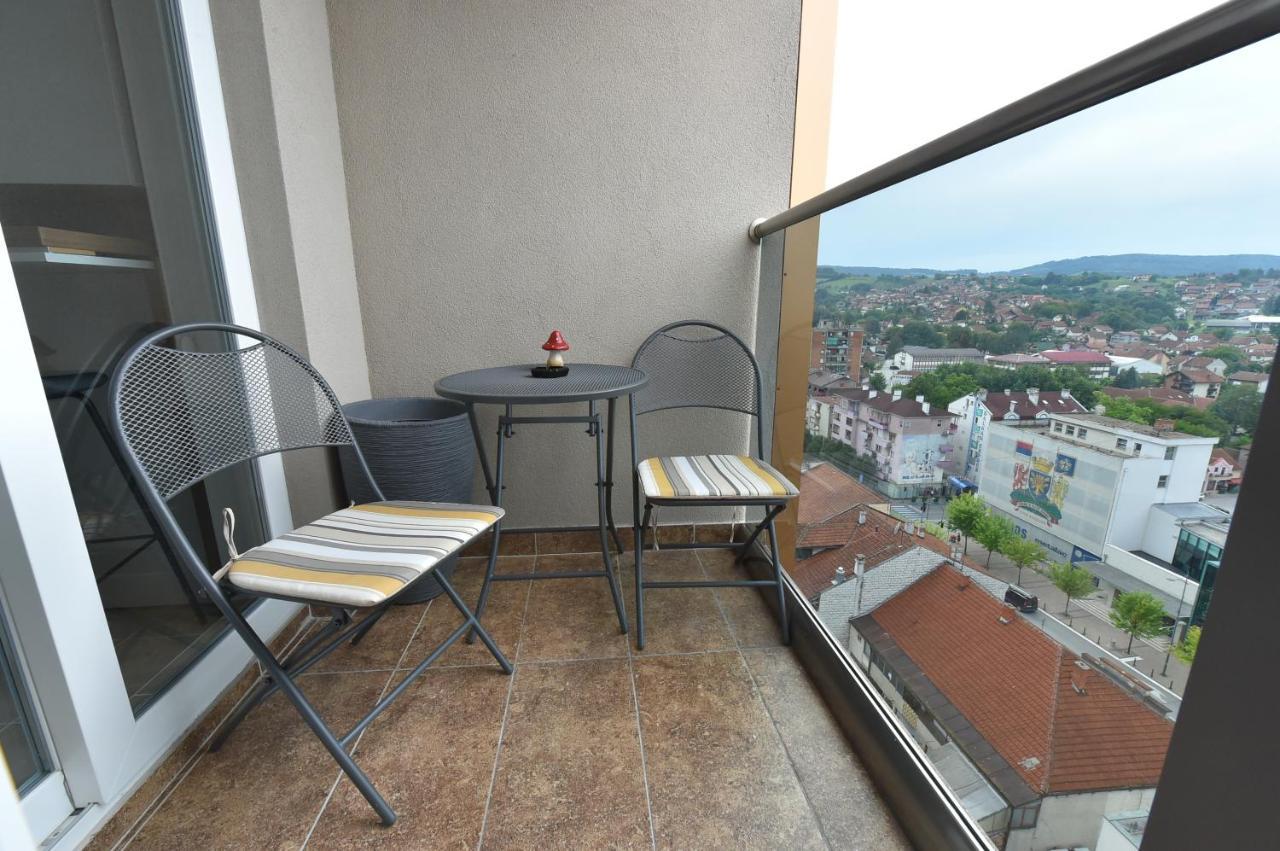 Sky lux apartman Gornji Milanovac Extérieur photo